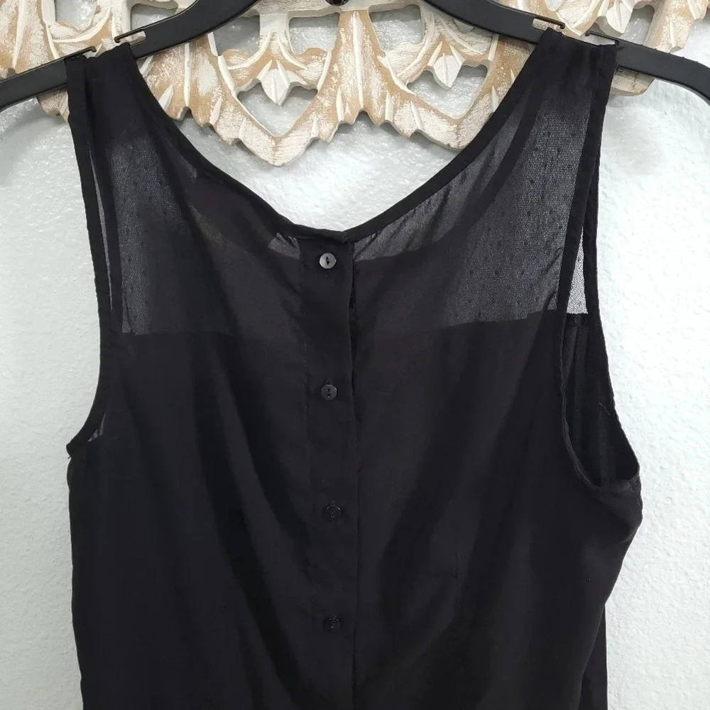 Princess Vera Wang Ruffle Bottom Top - Picture 8 of 12